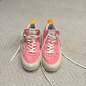 Oncept Mid Sneakers!